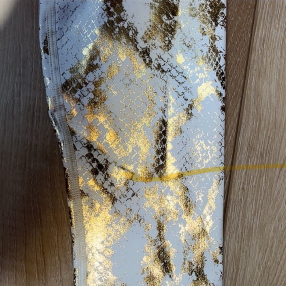 Carbon 38 Women's White and Gold Patterned Leggings - Picture 5 of 5